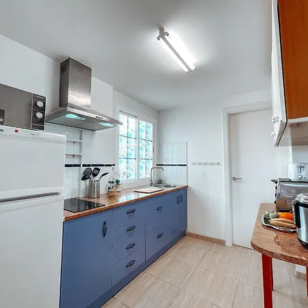 Fee4me Casa Emilia Few Meters From The Apartment La Lajita